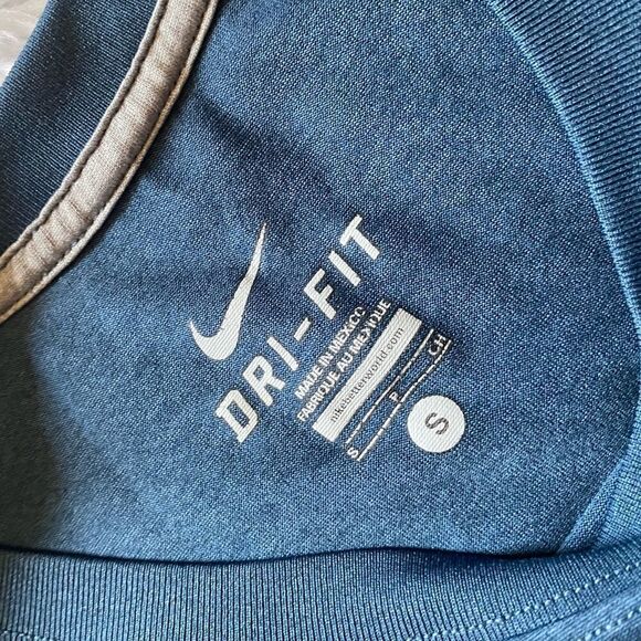Nike Dri Fit T-shirt Blue Size Small - Picture 3 of 5